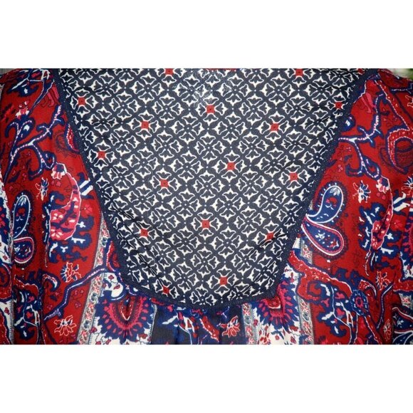 Dressbarn Ladies Red & Blue Blouse Size L Sheer Long Sleeve V-Neck Paisley Print - Picture 6 of 8